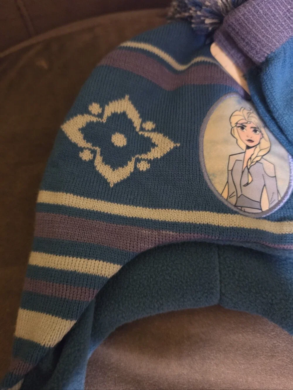 NWT Child Girls Disney Frozen II Elsa Winter Hat & Gloves Set Ear flap Beanie